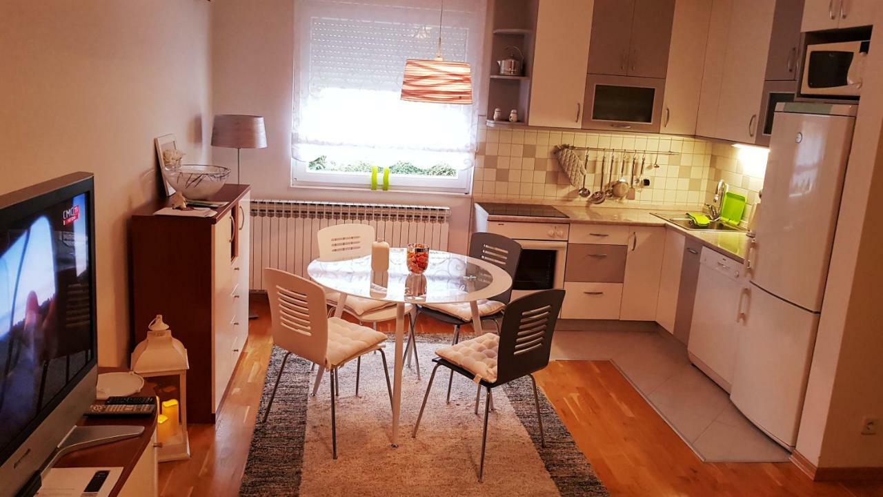 אוסילק Apartment Dominik מראה חיצוני תמונה
