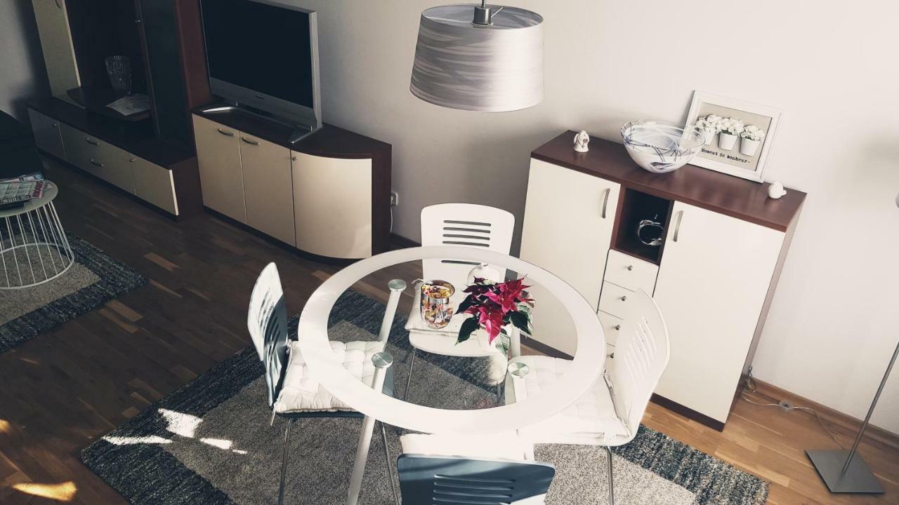 אוסילק Apartment Dominik מראה חיצוני תמונה